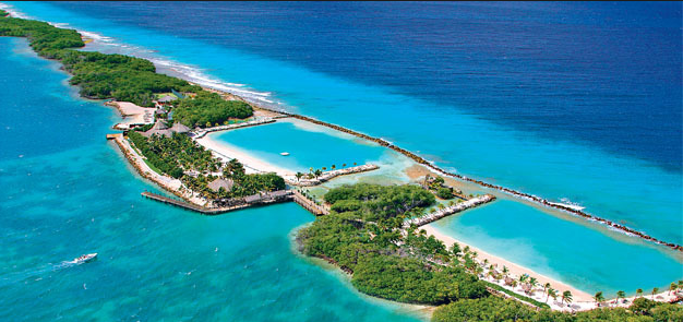 Courtesy of http://www.tripalertz.com/deals/detail/330-Renaissance-Aruba-Resort-&-Casino-Oranjestad-Aruba